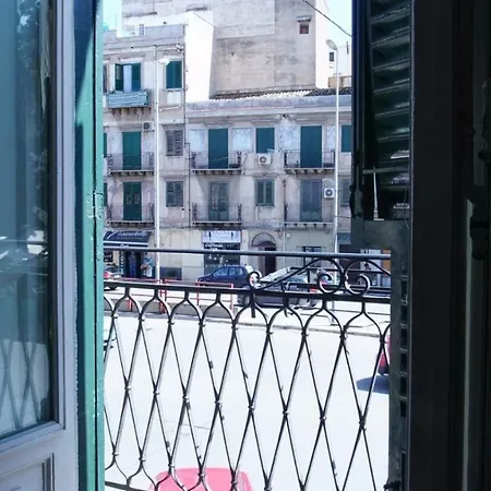 Le Porte Di Bed & Breakfast 3*